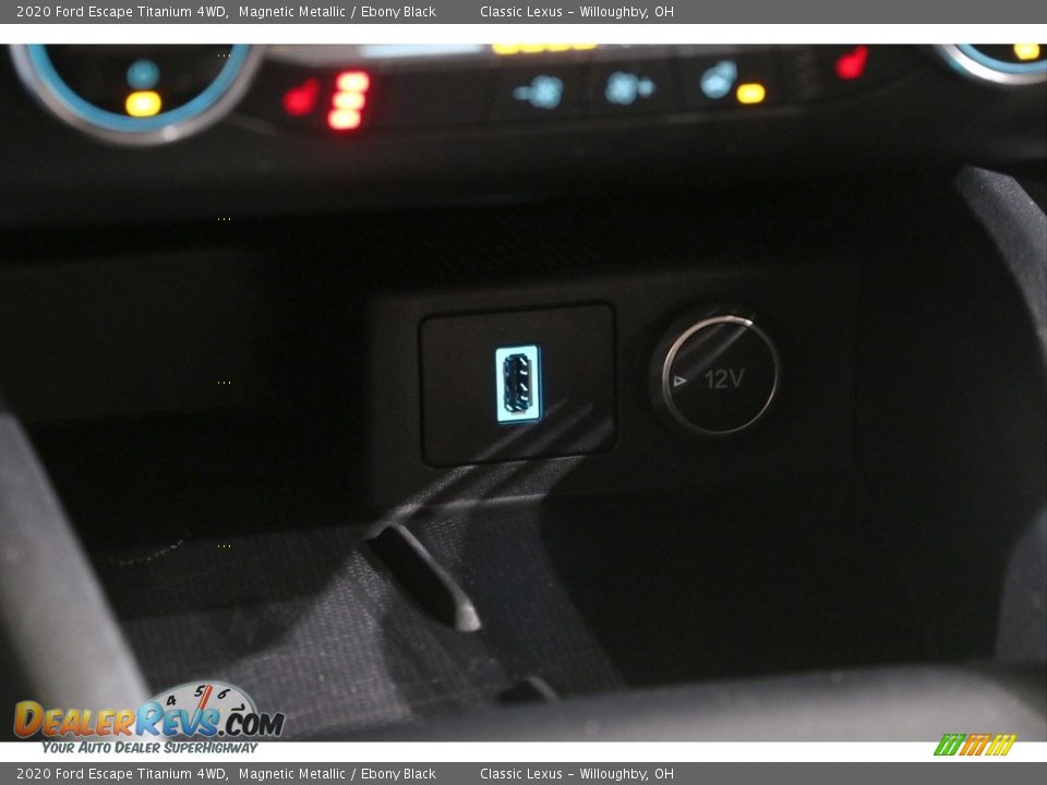 2020 Ford Escape Titanium 4WD Magnetic Metallic / Ebony Black Photo #15