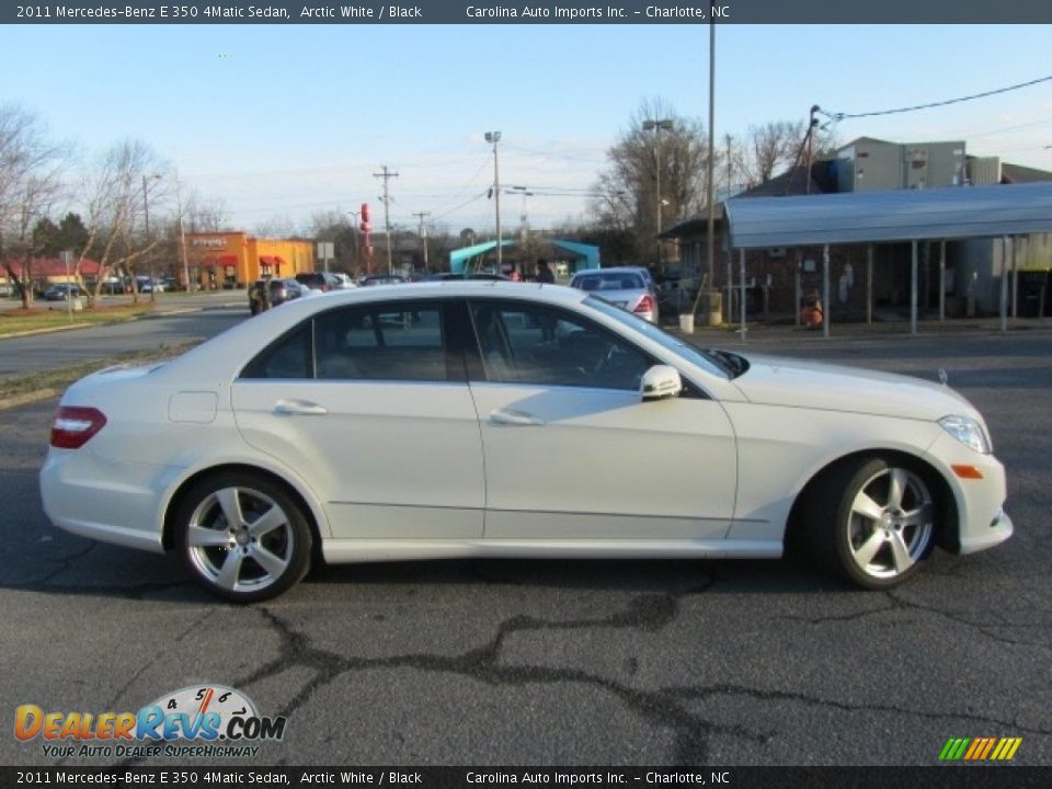 2011 Mercedes-Benz E 350 4Matic Sedan Arctic White / Black Photo #11