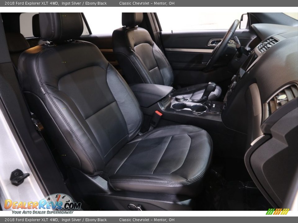2018 Ford Explorer XLT 4WD Ingot Silver / Ebony Black Photo #17