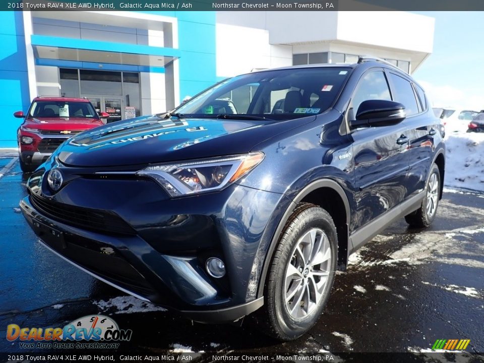 2018 Toyota RAV4 XLE AWD Hybrid Galactic Aqua Mica / Ash Photo #2