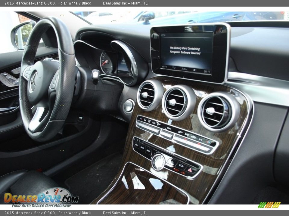 2015 Mercedes-Benz C 300 Polar White / Black Photo #19