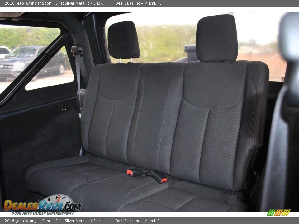 2016 Jeep Wrangler Sport Billet Silver Metallic / Black Photo #12