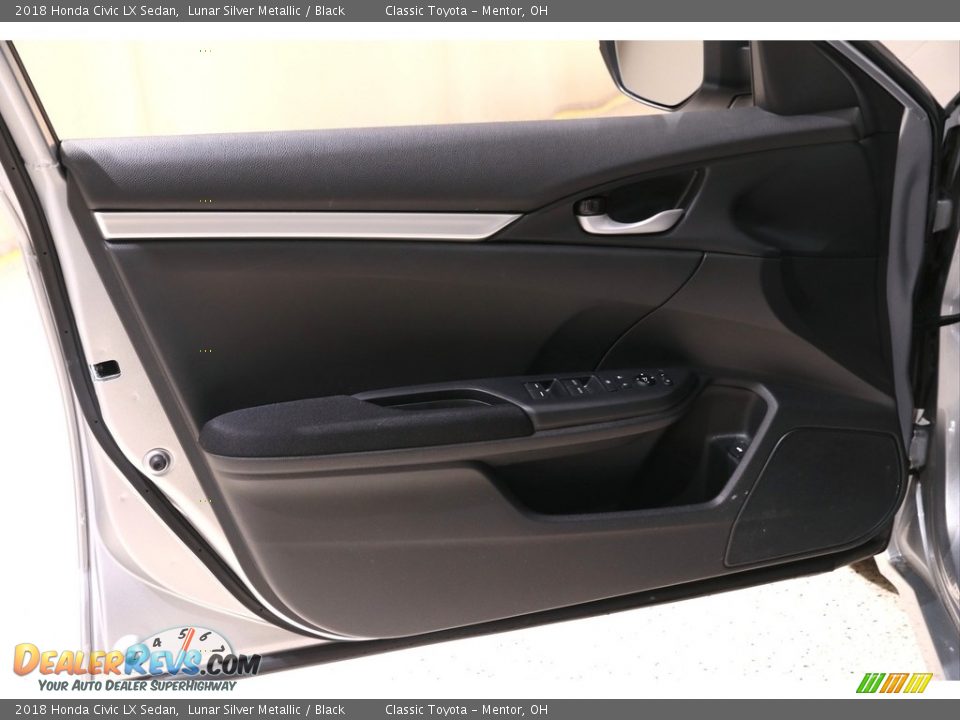 2018 Honda Civic LX Sedan Lunar Silver Metallic / Black Photo #4