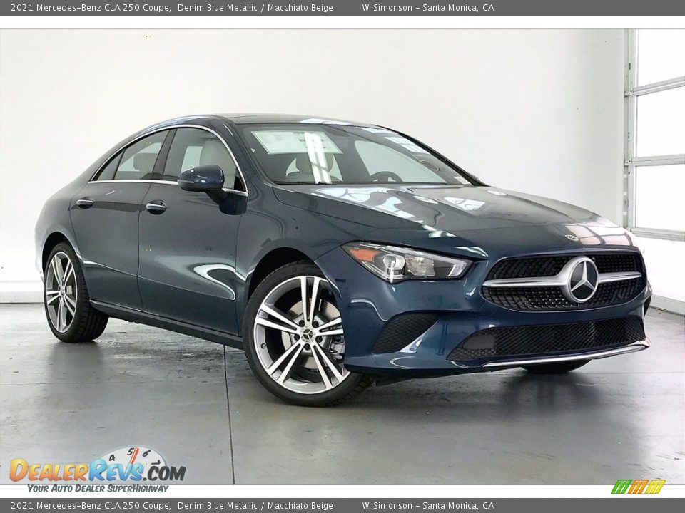 Front 3/4 View of 2021 Mercedes-Benz CLA 250 Coupe Photo #12