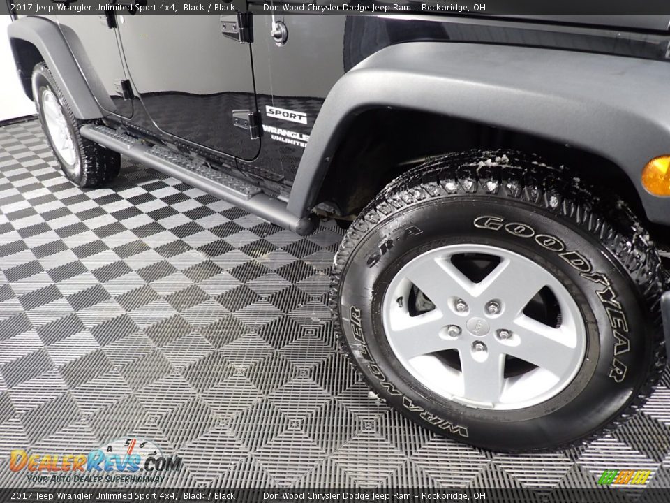 2017 Jeep Wrangler Unlimited Sport 4x4 Black / Black Photo #4