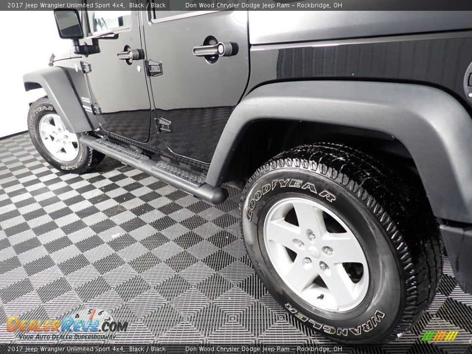 2017 Jeep Wrangler Unlimited Sport 4x4 Black / Black Photo #10