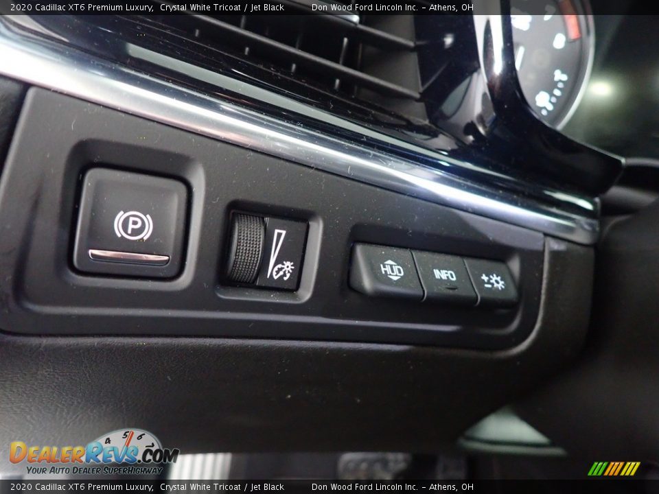 2020 Cadillac XT6 Premium Luxury Crystal White Tricoat / Jet Black Photo #30