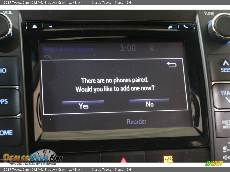 2015 Toyota Camry XLE V6 Predawn Gray Mica / Black Photo #12