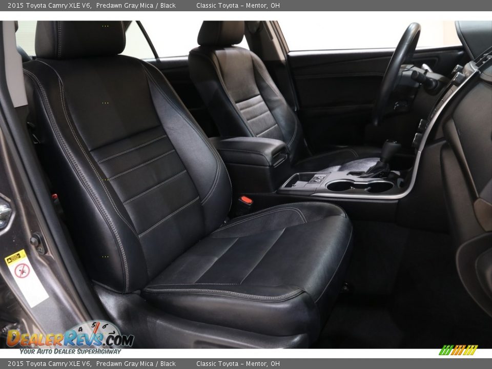 2015 Toyota Camry XLE V6 Predawn Gray Mica / Black Photo #17