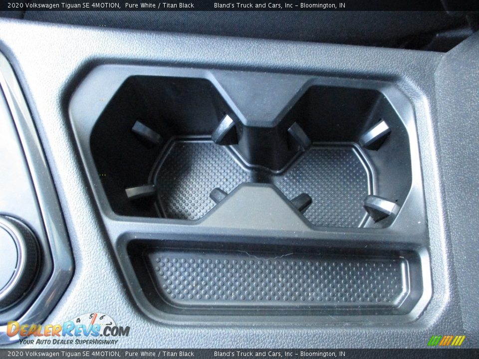 2020 Volkswagen Tiguan SE 4MOTION Pure White / Titan Black Photo #24