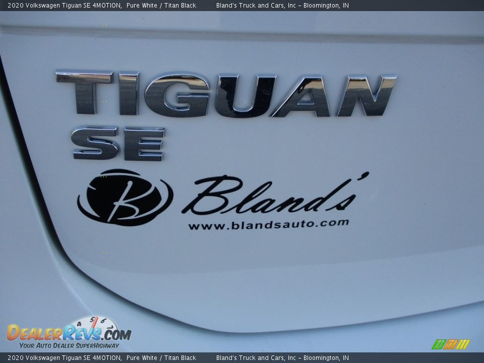 2020 Volkswagen Tiguan SE 4MOTION Pure White / Titan Black Photo #32