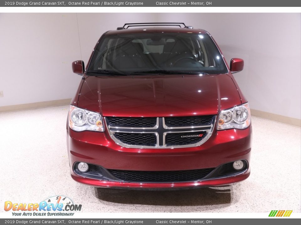 2019 Dodge Grand Caravan SXT Octane Red Pearl / Black/Light Graystone Photo #2