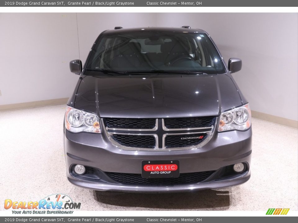 2019 Dodge Grand Caravan SXT Granite Pearl / Black/Light Graystone Photo #2