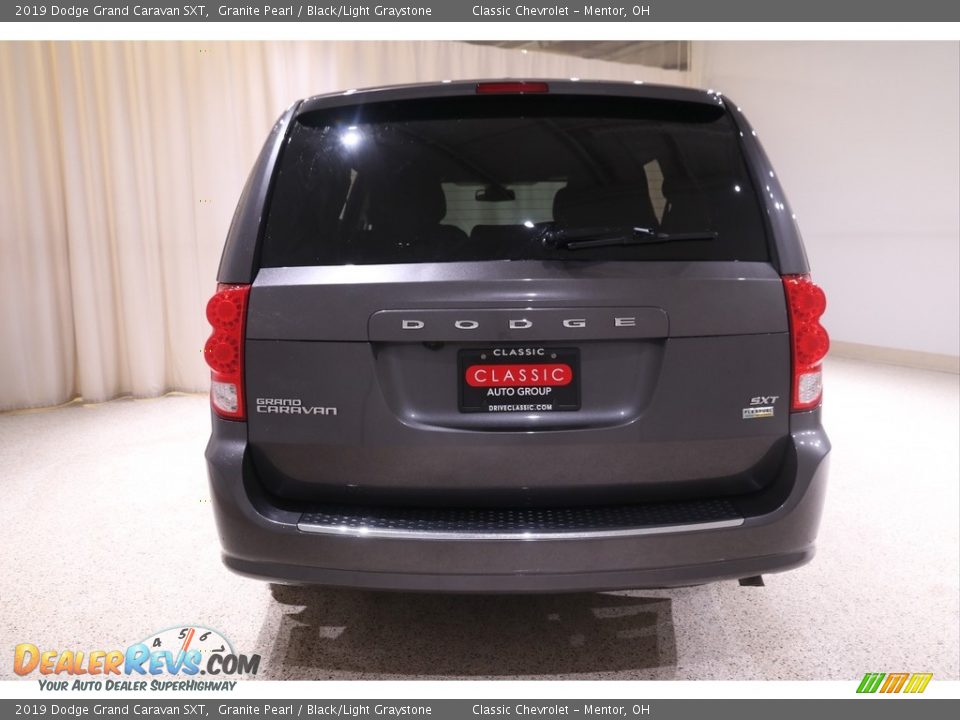 2019 Dodge Grand Caravan SXT Granite Pearl / Black/Light Graystone Photo #21