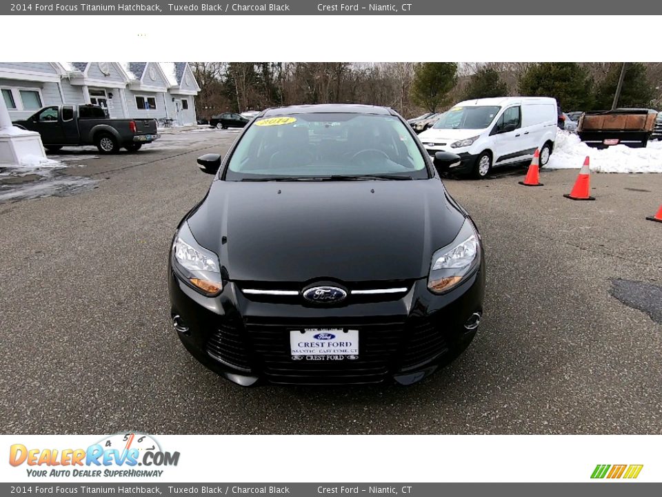2014 Ford Focus Titanium Hatchback Tuxedo Black / Charcoal Black Photo #2