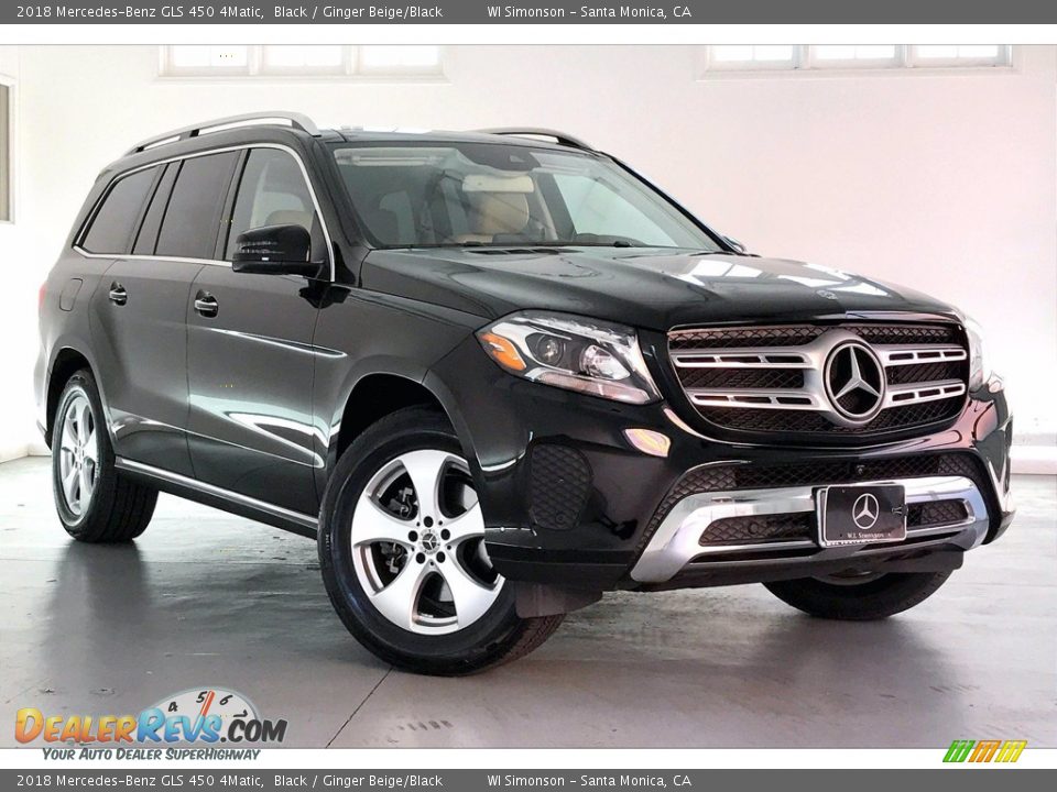 Front 3/4 View of 2018 Mercedes-Benz GLS 450 4Matic Photo #34