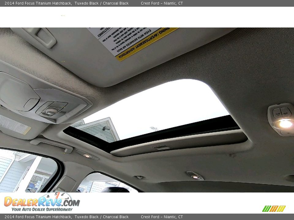 2014 Ford Focus Titanium Hatchback Tuxedo Black / Charcoal Black Photo #18