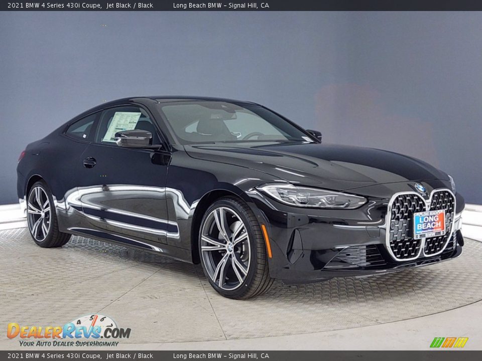 Front 3/4 View of 2021 BMW 4 Series 430i Coupe Photo #27
