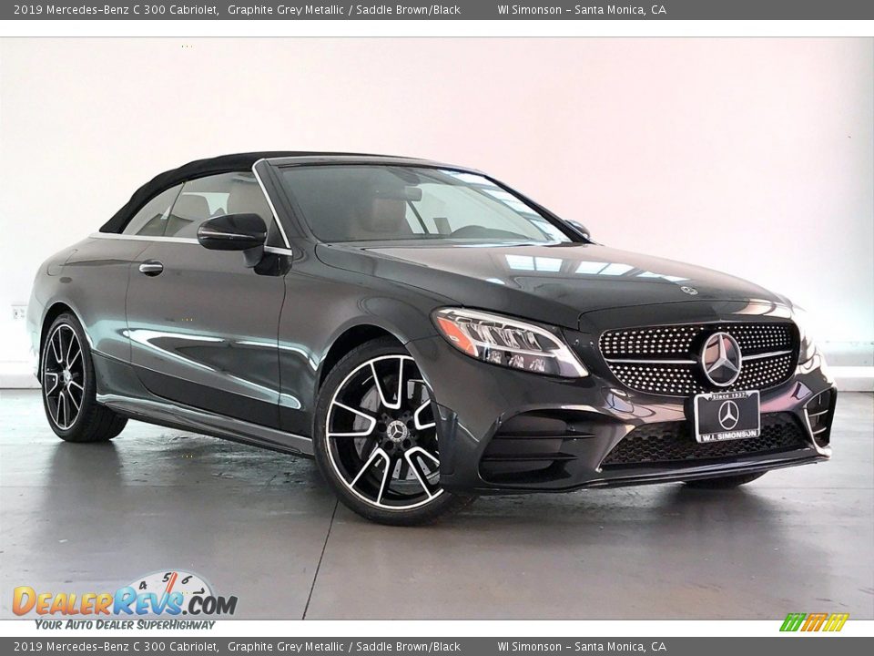 Front 3/4 View of 2019 Mercedes-Benz C 300 Cabriolet Photo #34