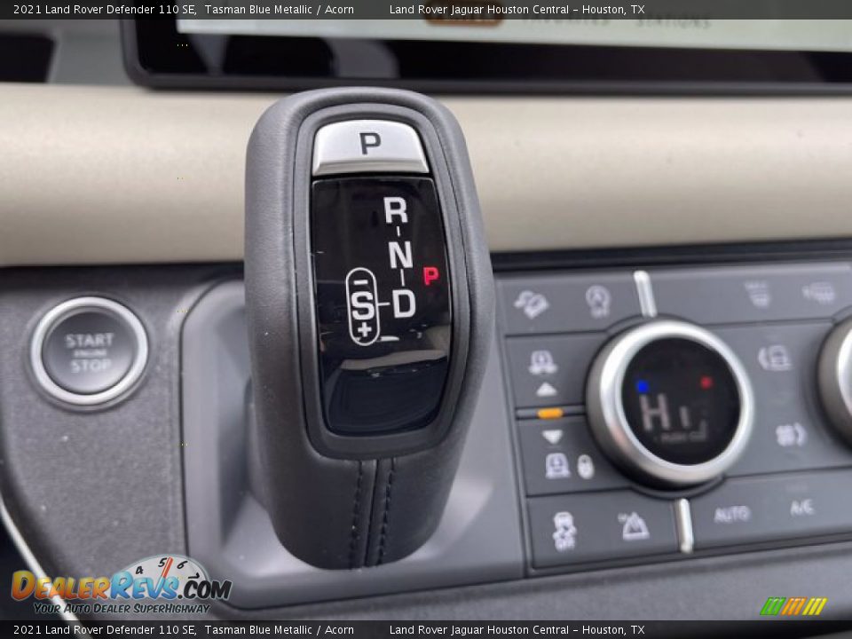 2021 Land Rover Defender 110 SE Shifter Photo #27