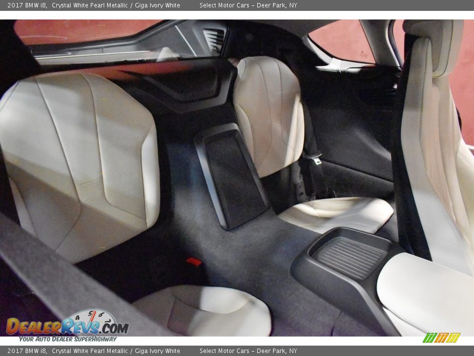 Rear Seat of 2017 BMW i8  Photo #13