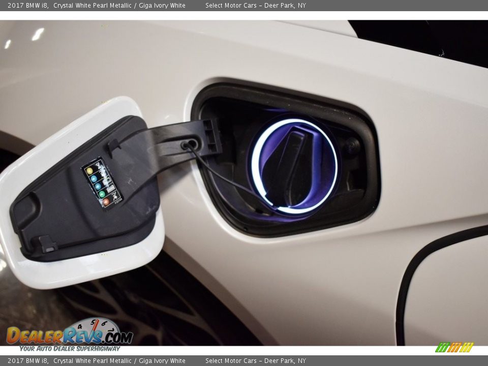 2017 BMW i8 Crystal White Pearl Metallic / Giga Ivory White Photo #16