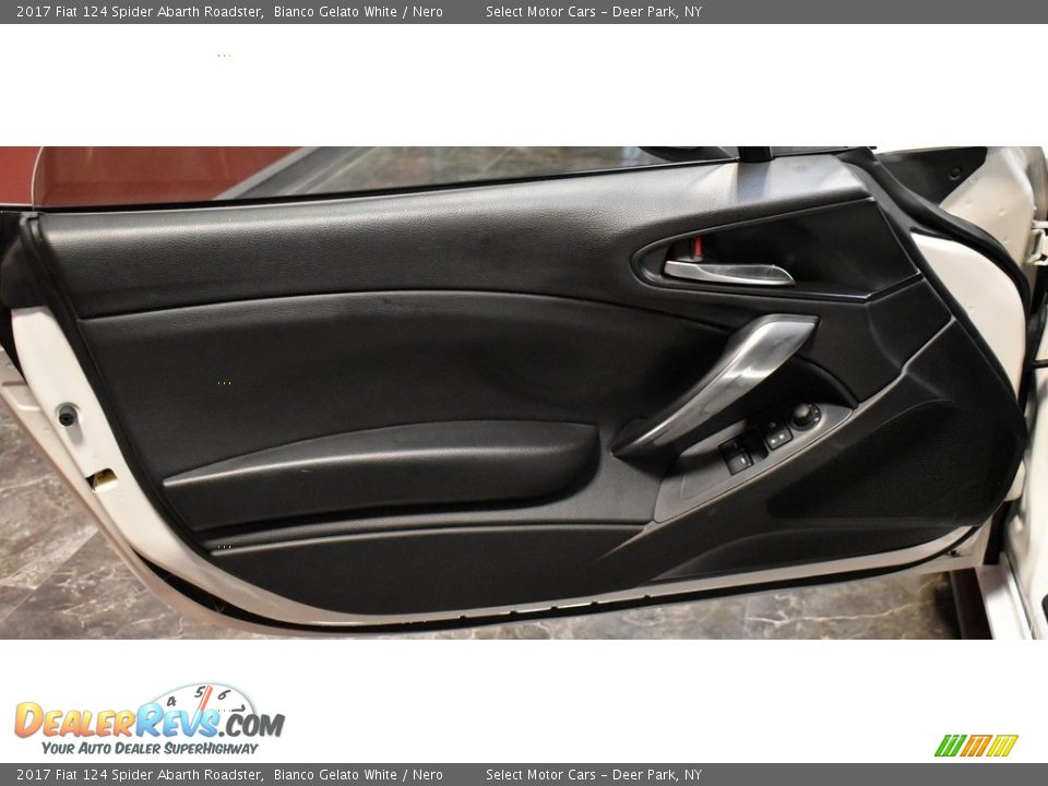 Door Panel of 2017 Fiat 124 Spider Abarth Roadster Photo #16