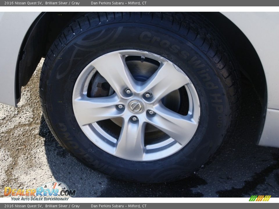 2016 Nissan Quest SV Brilliant Silver / Gray Photo #20