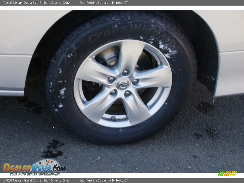 2016 Nissan Quest SV Brilliant Silver / Gray Photo #23