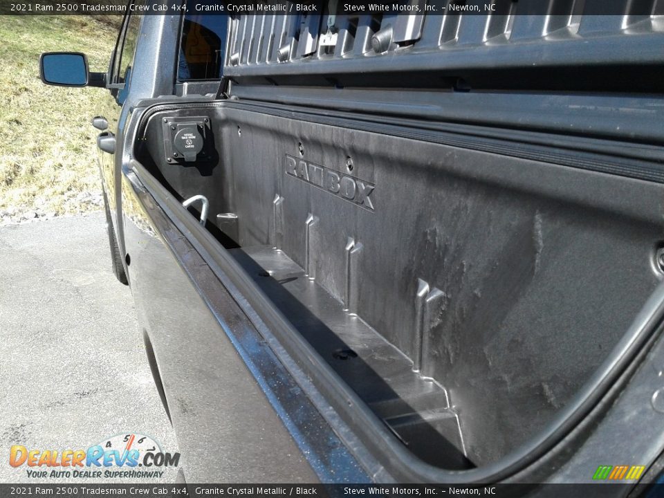 2021 Ram 2500 Tradesman Crew Cab 4x4 Granite Crystal Metallic / Black Photo #11
