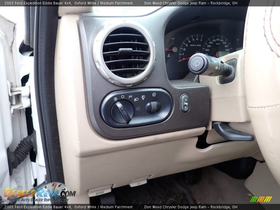 2003 Ford Expedition Eddie Bauer 4x4 Oxford White / Medium Parchment Photo #15