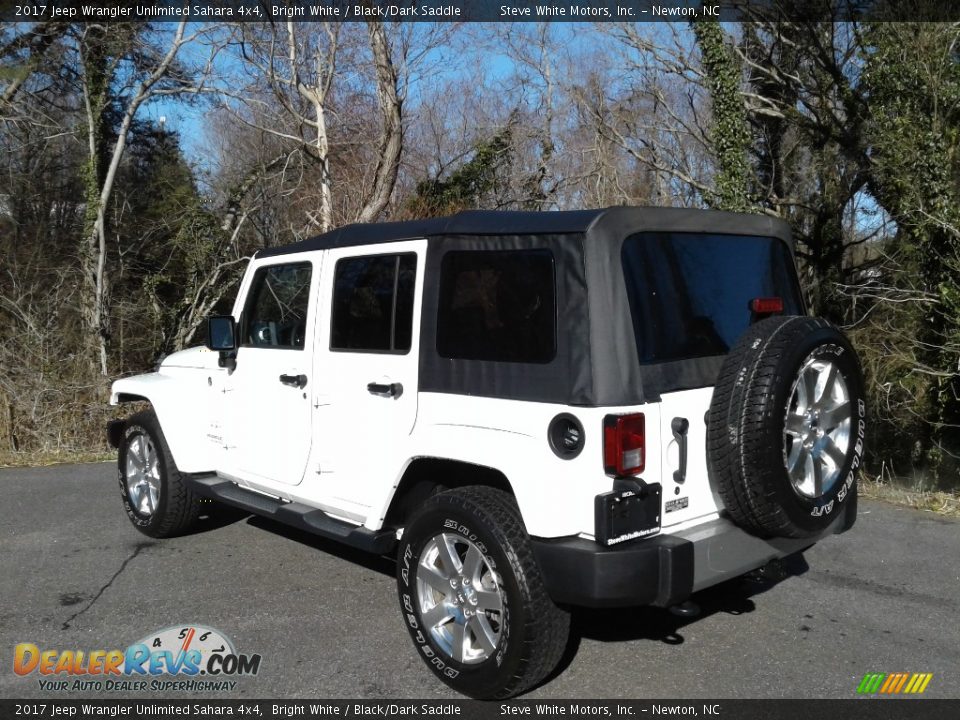 2017 Jeep Wrangler Unlimited Sahara 4x4 Bright White / Black/Dark Saddle Photo #8