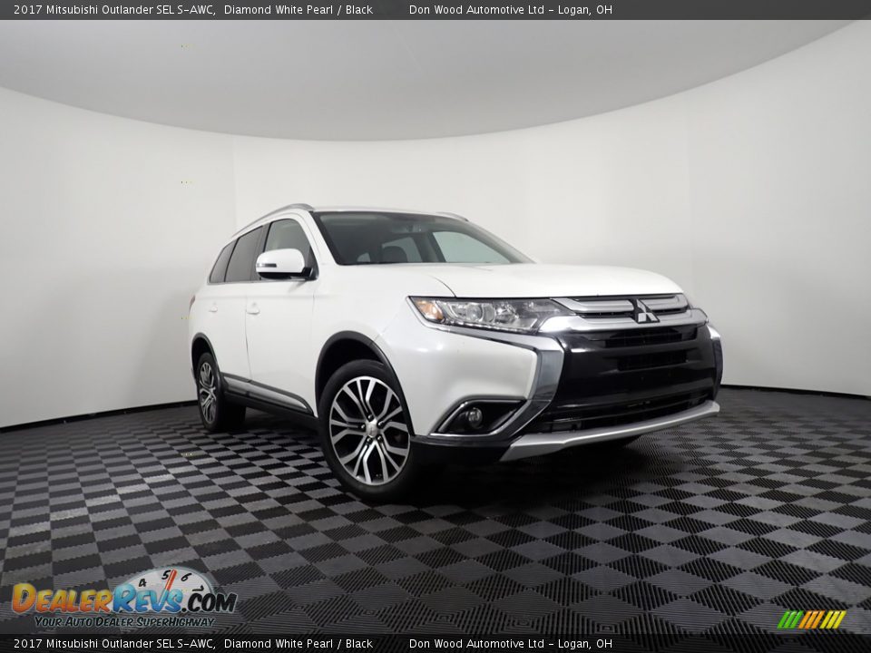 2017 Mitsubishi Outlander SEL S-AWC Diamond White Pearl / Black Photo #1