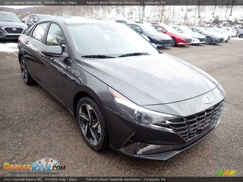 2021 Hyundai Elantra SEL Portofino Gray / Black Photo #3