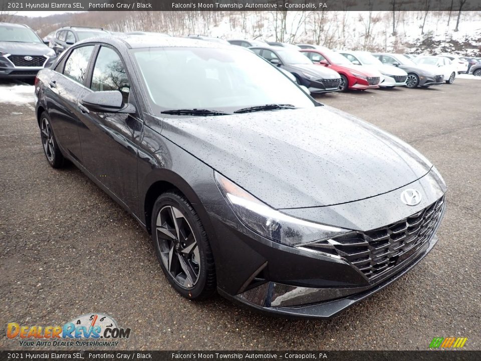 2021 Hyundai Elantra SEL Portofino Gray / Black Photo #3