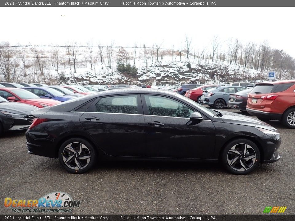 2021 Hyundai Elantra SEL Phantom Black / Medium Gray Photo #1