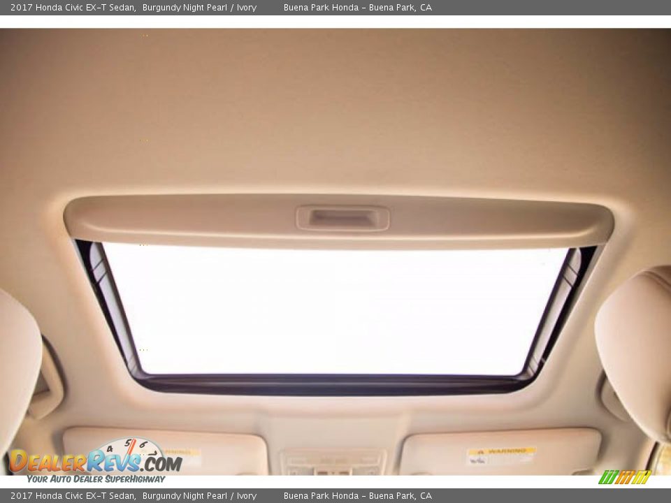 Sunroof of 2017 Honda Civic EX-T Sedan Photo #19