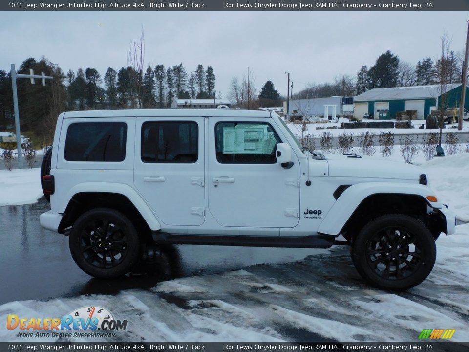 2021 Jeep Wrangler Unlimited High Altitude 4x4 Bright White / Black Photo #4