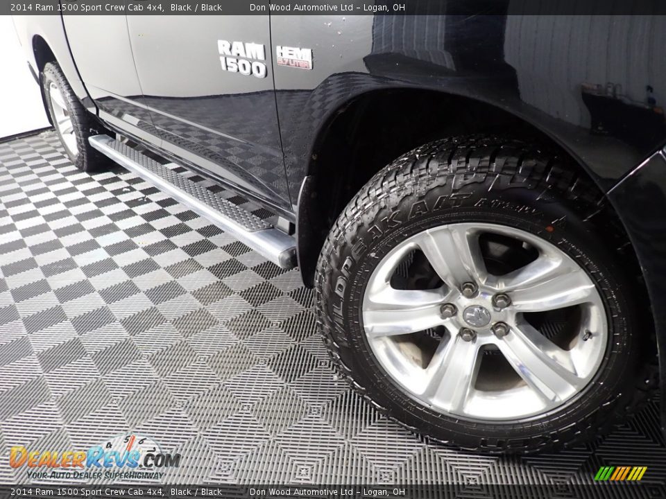 2014 Ram 1500 Sport Crew Cab 4x4 Black / Black Photo #8