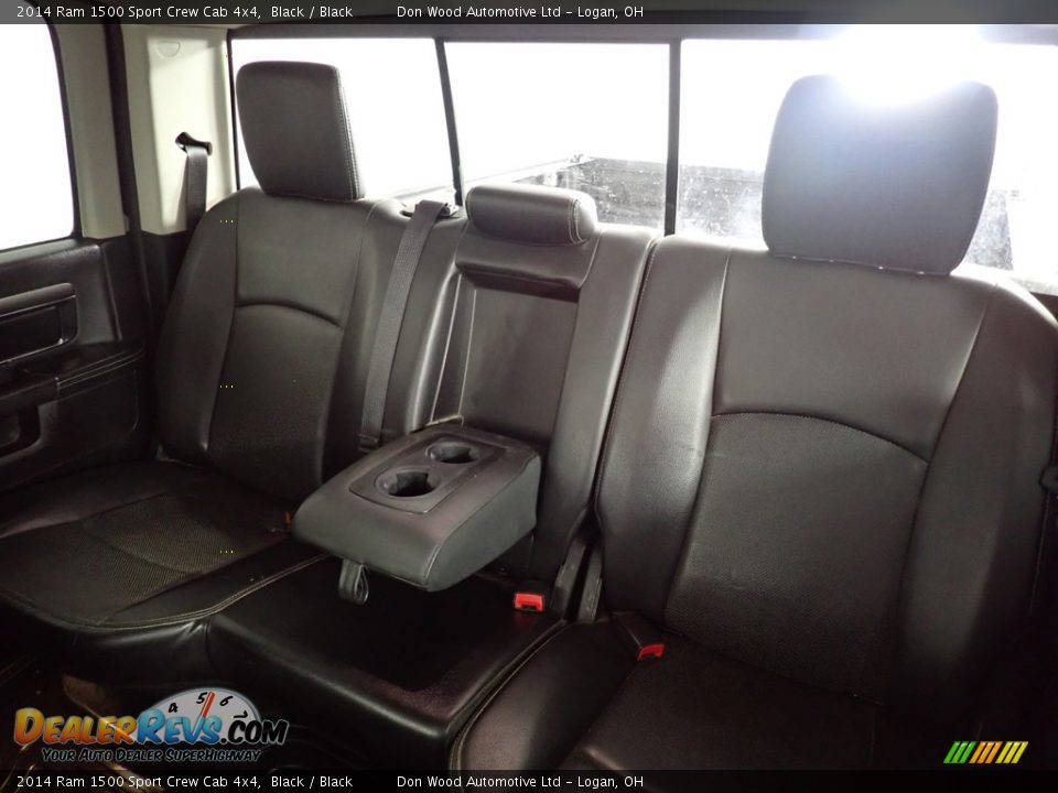 2014 Ram 1500 Sport Crew Cab 4x4 Black / Black Photo #27