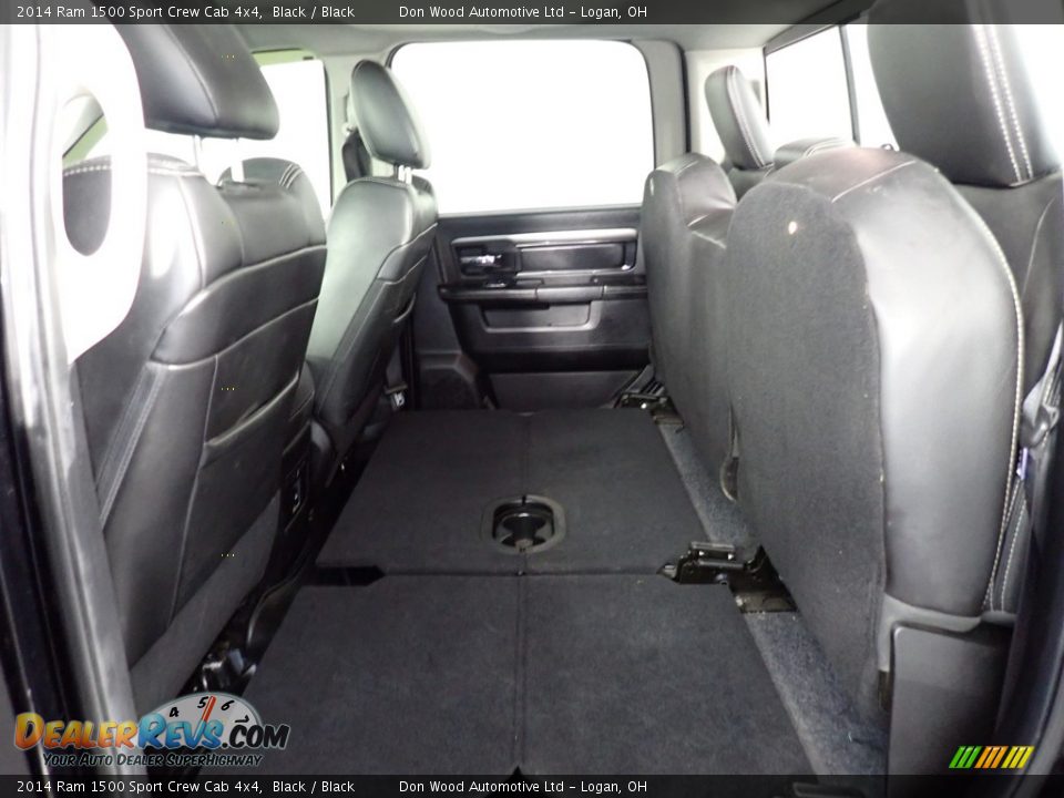 2014 Ram 1500 Sport Crew Cab 4x4 Black / Black Photo #30