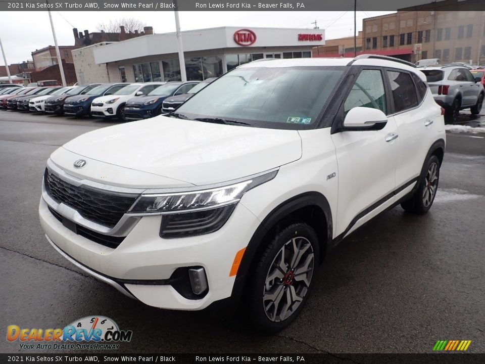 2021 Kia Seltos SX Turbo AWD Snow White Pearl / Black Photo #5