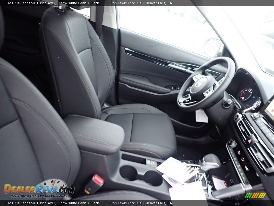 2021 Kia Seltos SX Turbo AWD Snow White Pearl / Black Photo #11