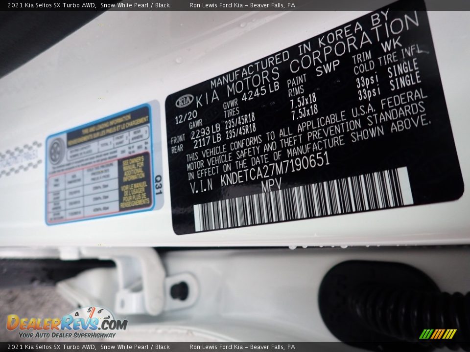 2021 Kia Seltos SX Turbo AWD Snow White Pearl / Black Photo #16