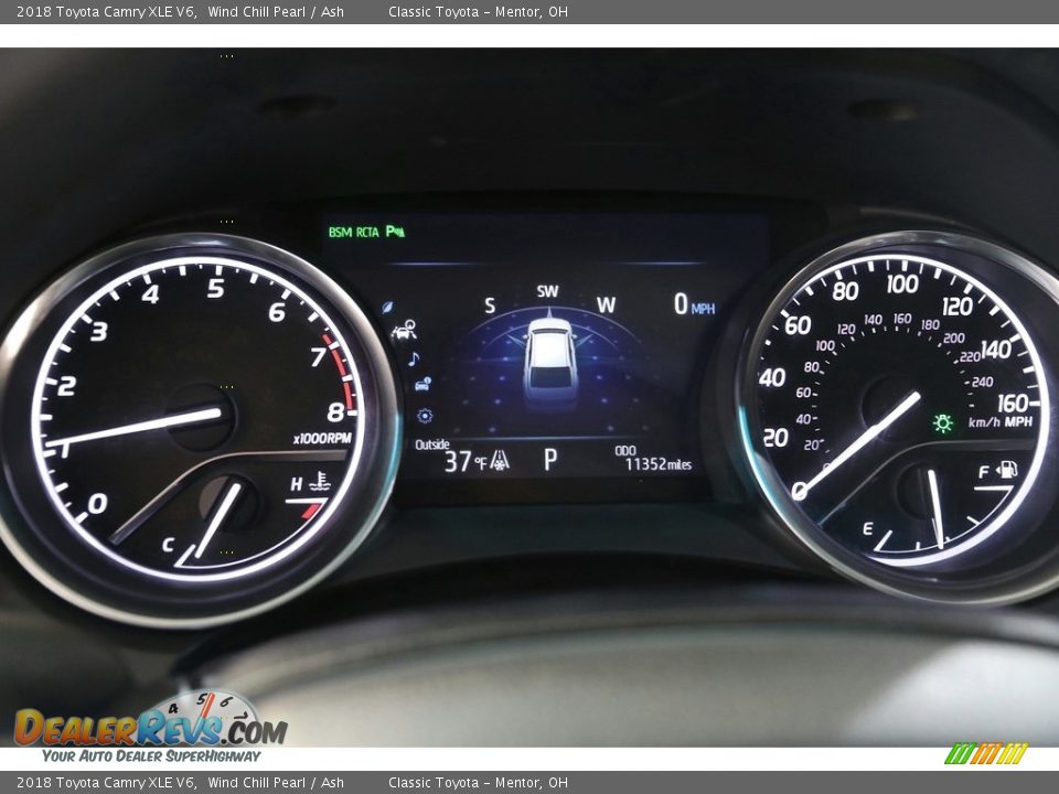 2018 Toyota Camry XLE V6 Wind Chill Pearl / Ash Photo #8