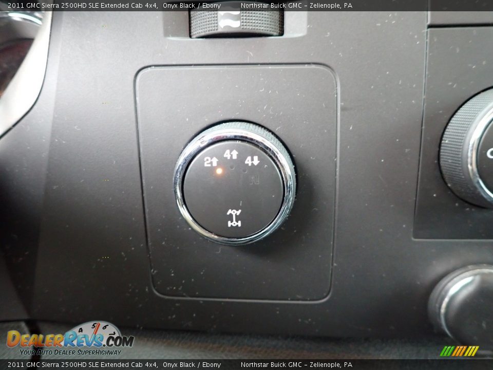 2011 GMC Sierra 2500HD SLE Extended Cab 4x4 Onyx Black / Ebony Photo #24