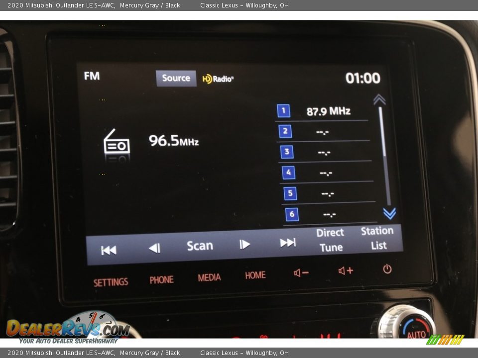 Audio System of 2020 Mitsubishi Outlander LE S-AWC Photo #10