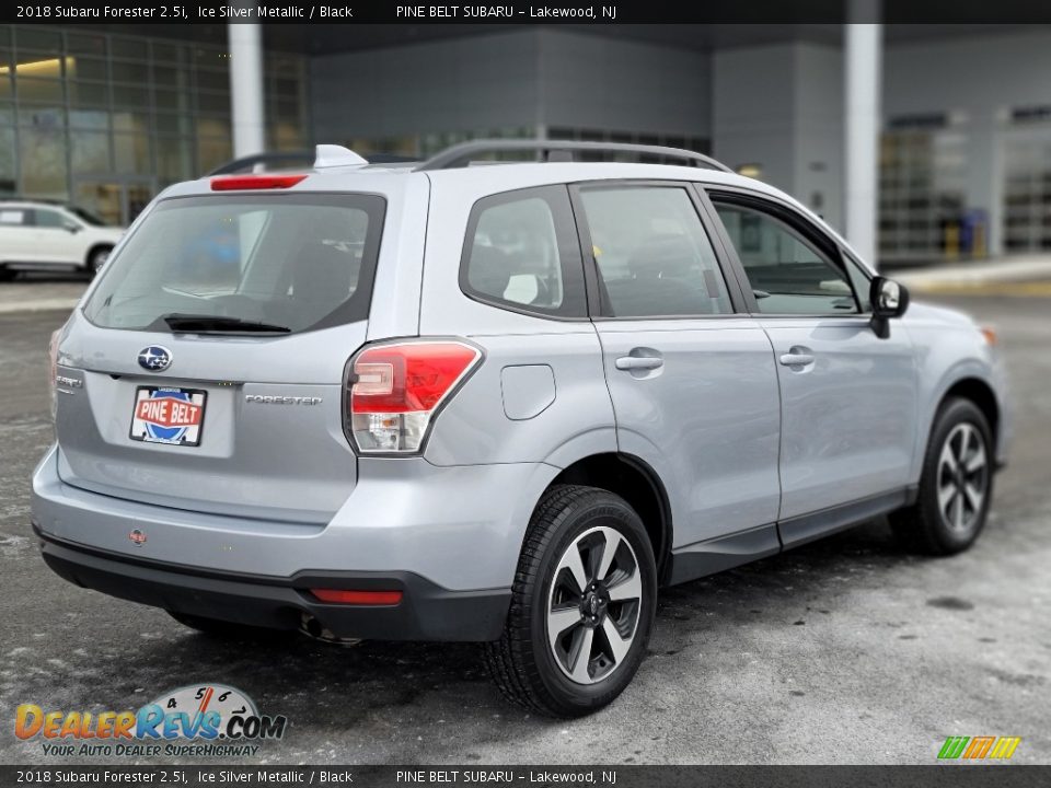 2018 Subaru Forester 2.5i Ice Silver Metallic / Black Photo #18