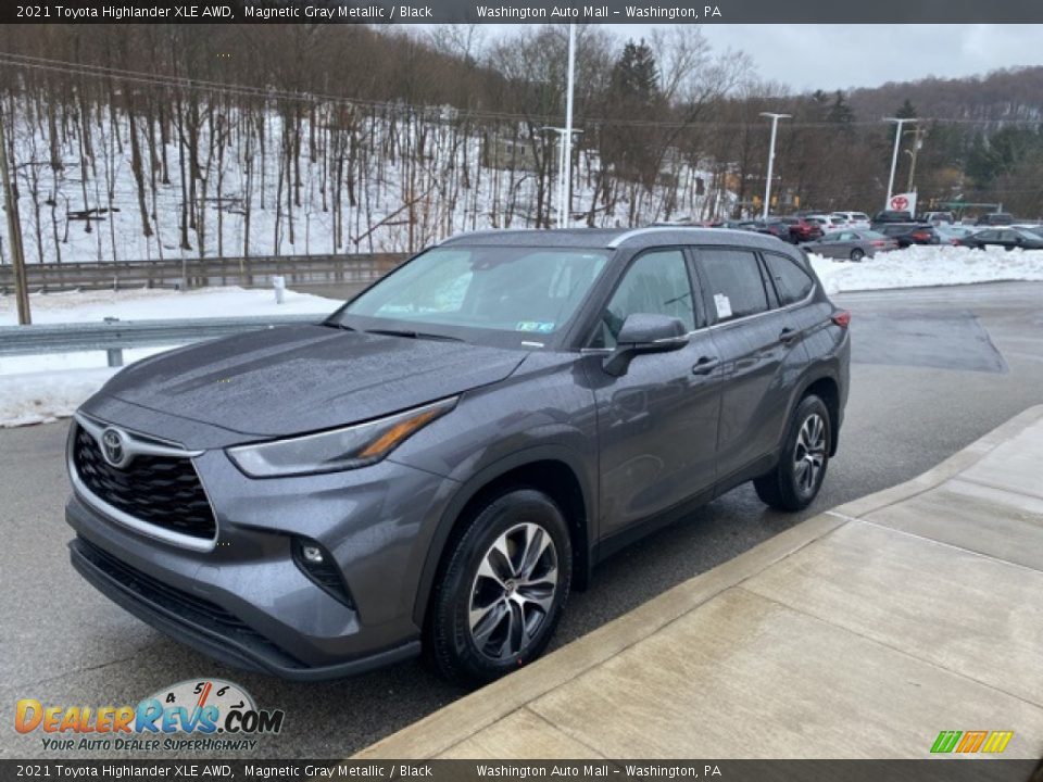 2021 Toyota Highlander XLE AWD Magnetic Gray Metallic / Black Photo #13