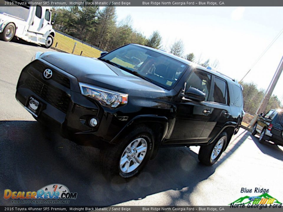 2016 Toyota 4Runner SR5 Premium Midnight Black Metallic / Sand Beige Photo #23